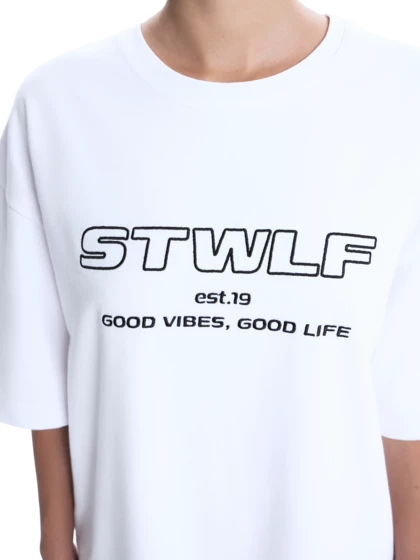 Футболка женская оверсайз «Good vibes, good life», белый — STWLF